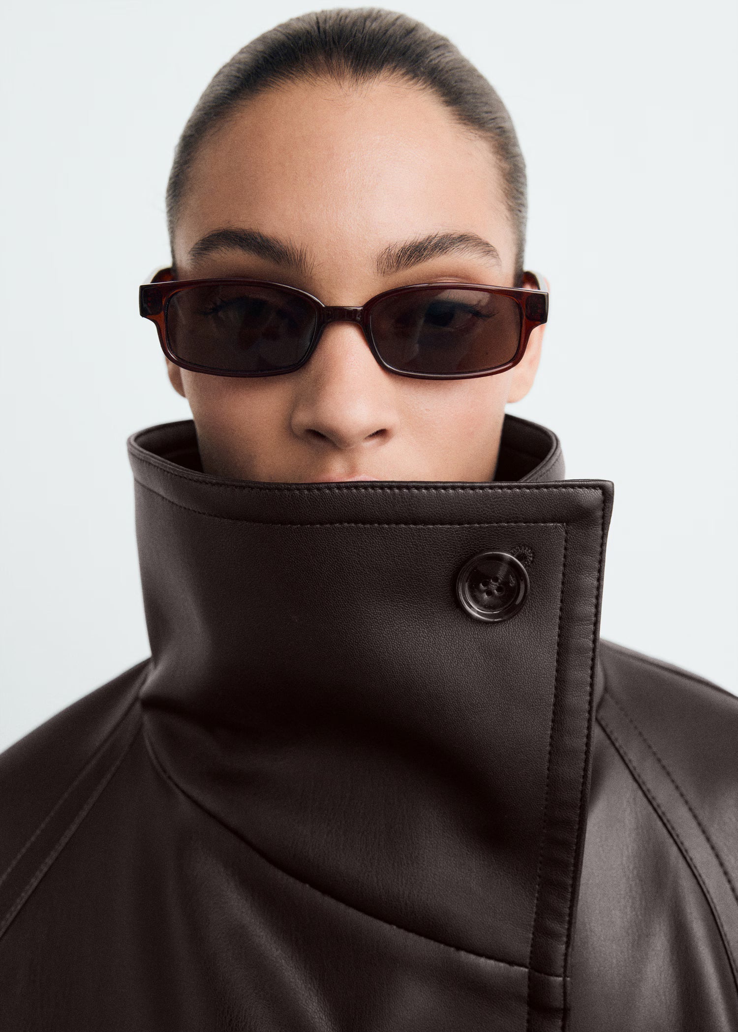 Cropped Leather Trenchcoat - Edel Essential