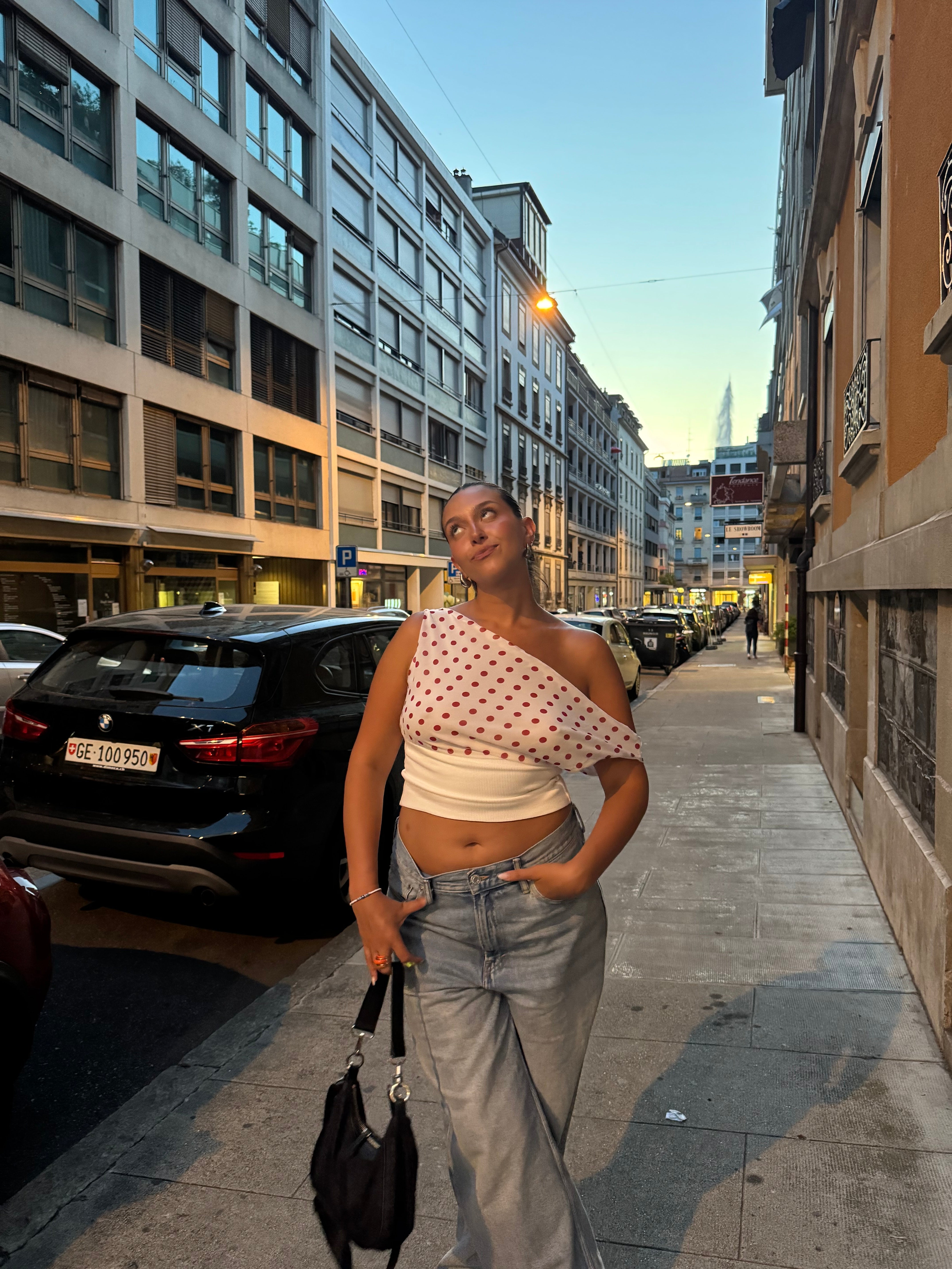 Polka Dotted Top - White/red - Edel Essential