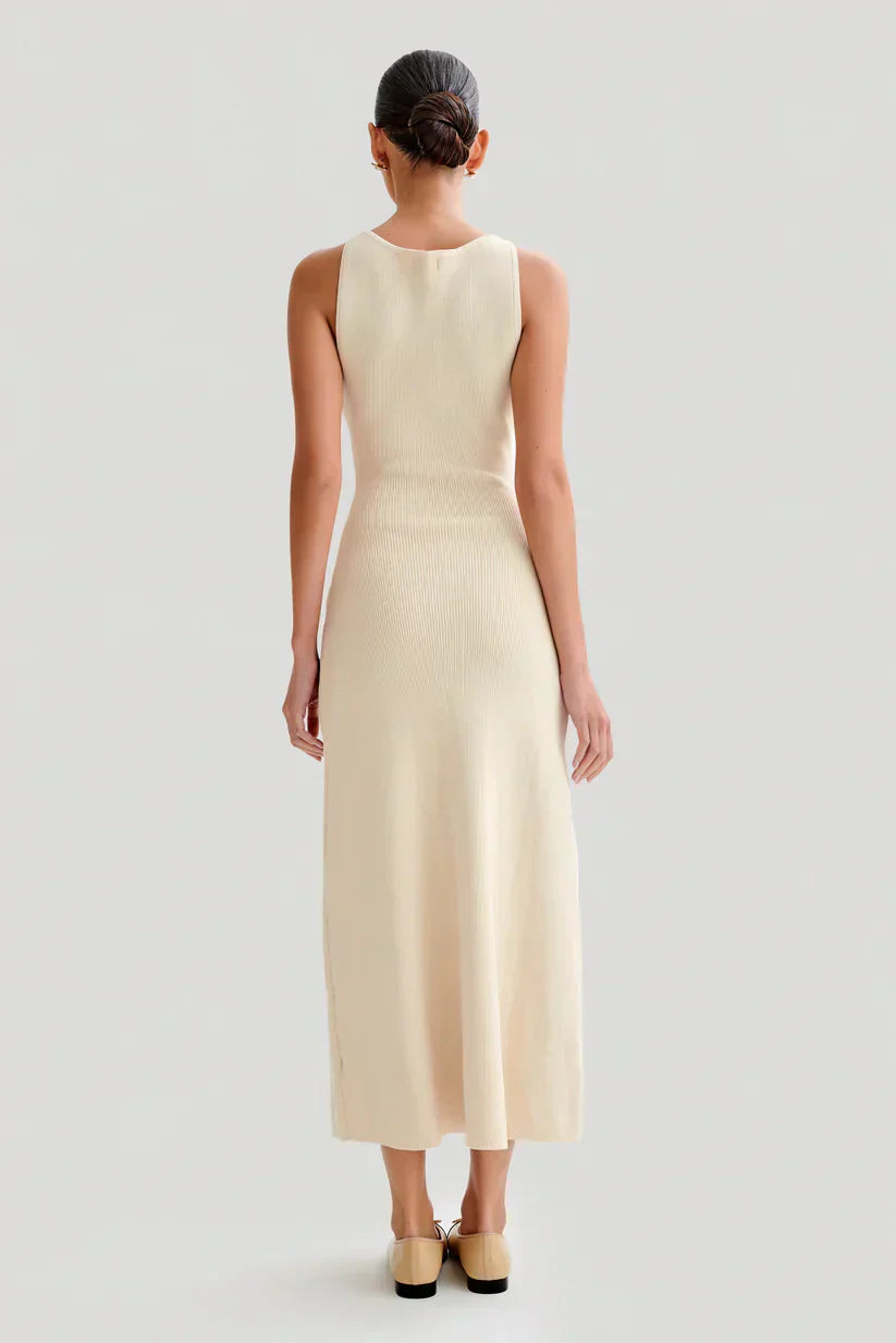 Hilton Dress - Edel Essential