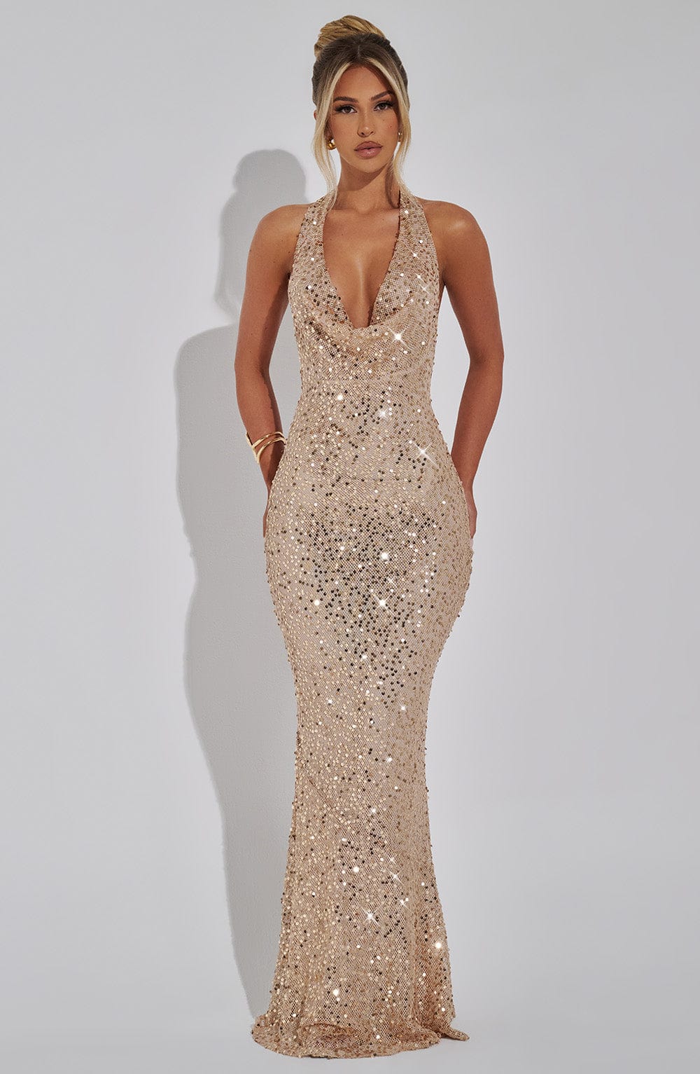 Rubinrotes Maxikleid