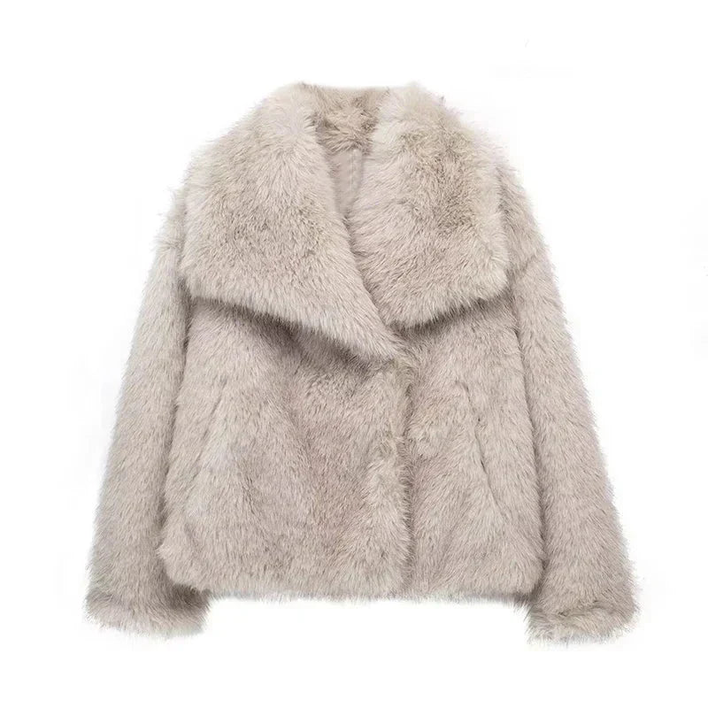Faux Fur Coat - Edel Essential