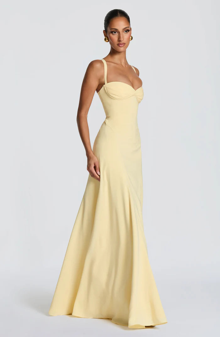 Vestido largo de Rihanna